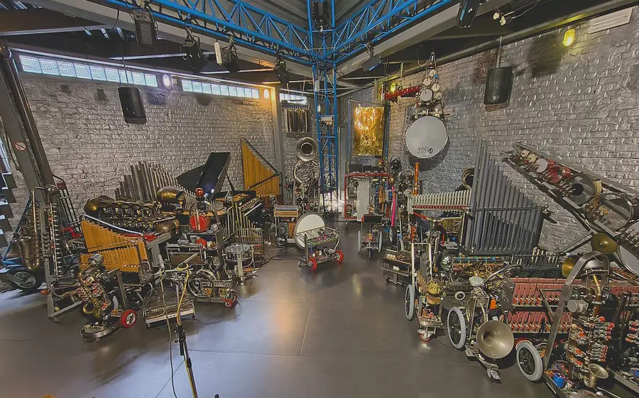 The Logos robot orchestra